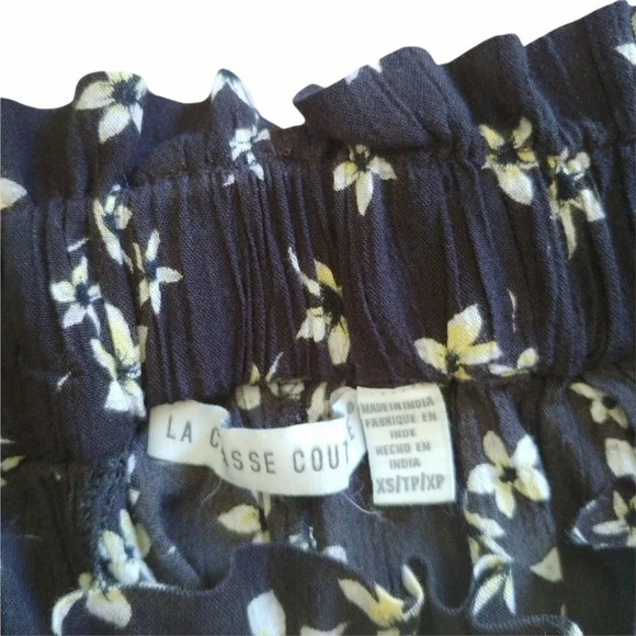 La Classe Couture Cloth High Rise Shorts, XS - Picture 6 of 7